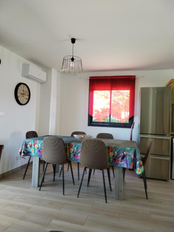 Chez Monblanc Villa แซ็ง-โฌเซฟ ภายนอก รูปภาพ
