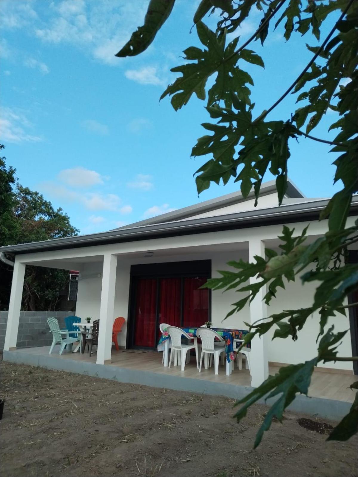 Chez Monblanc Villa แซ็ง-โฌเซฟ ภายนอก รูปภาพ